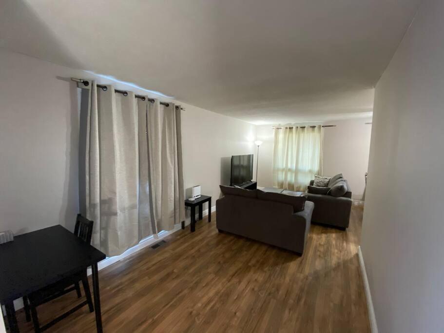 H_&_A Entire 3 beds Home Kingston Extérieur photo